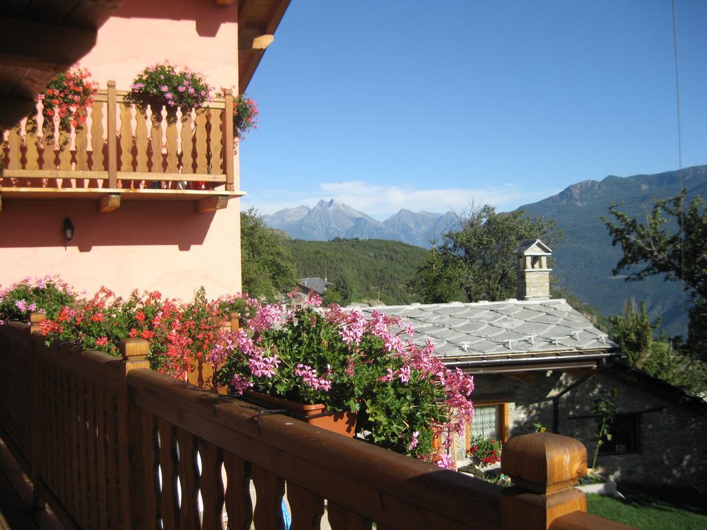 Les Lillas Verrayes Exterior photo